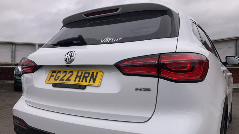 MG Hs 1.5 T-GDI Exclusive 5dr DCT Petrol Hatchback